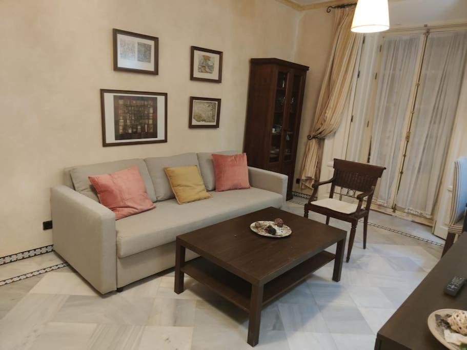 Apartamento En Casa Palacio Centro Historico Sevilla
